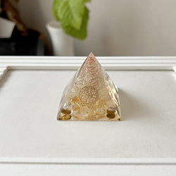 豊かさを願ったオルゴナイト〜ピラミッド型 4枚目の画像
