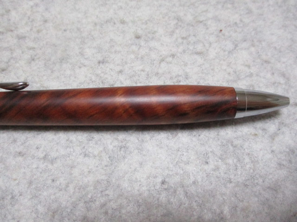 タスマニアンタイガーマートル　縮み杢　椿油仕上げ　木軸ボールペン(シャープペンシル)　希少材 10枚目の画像