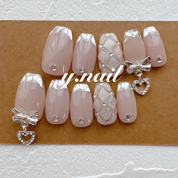 ラメグラデーション ガラスフレンチ 韓国 推しネイルチップオーダー ラメグラデーション ガラスフレンチ 韓国 推しネイルチップ 2025年秋