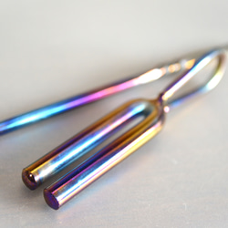 Titanium Tuning fork pendant・チタンの音叉１９３８Hz 2枚目の画像