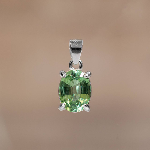 ミントカイヤナイト・ペンダントトップ☆silver925 ペンダントトップ