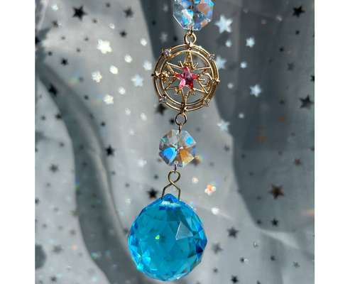 みるくみるくページサンキャッチャー みるくみるくページサンキャッチャー 月形チャームと七色カラー