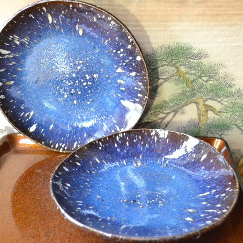 再入荷！】中皿2枚セット (星空の白天目)天の川 お皿 ペア ☆萩焼き