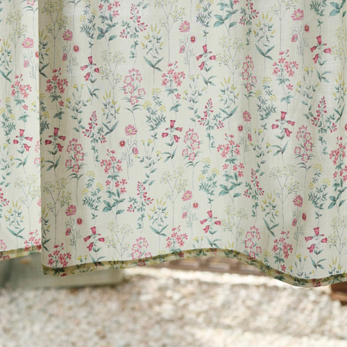 カフェカーテン ピンクの花柄が爽やかなふんわり小窓カーテン