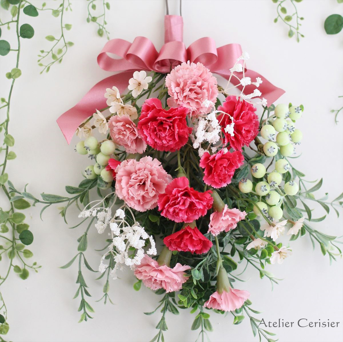 ピンク♡マーガレット×薔薇のウエルカムボード♡玄関飾り♡フラワー  