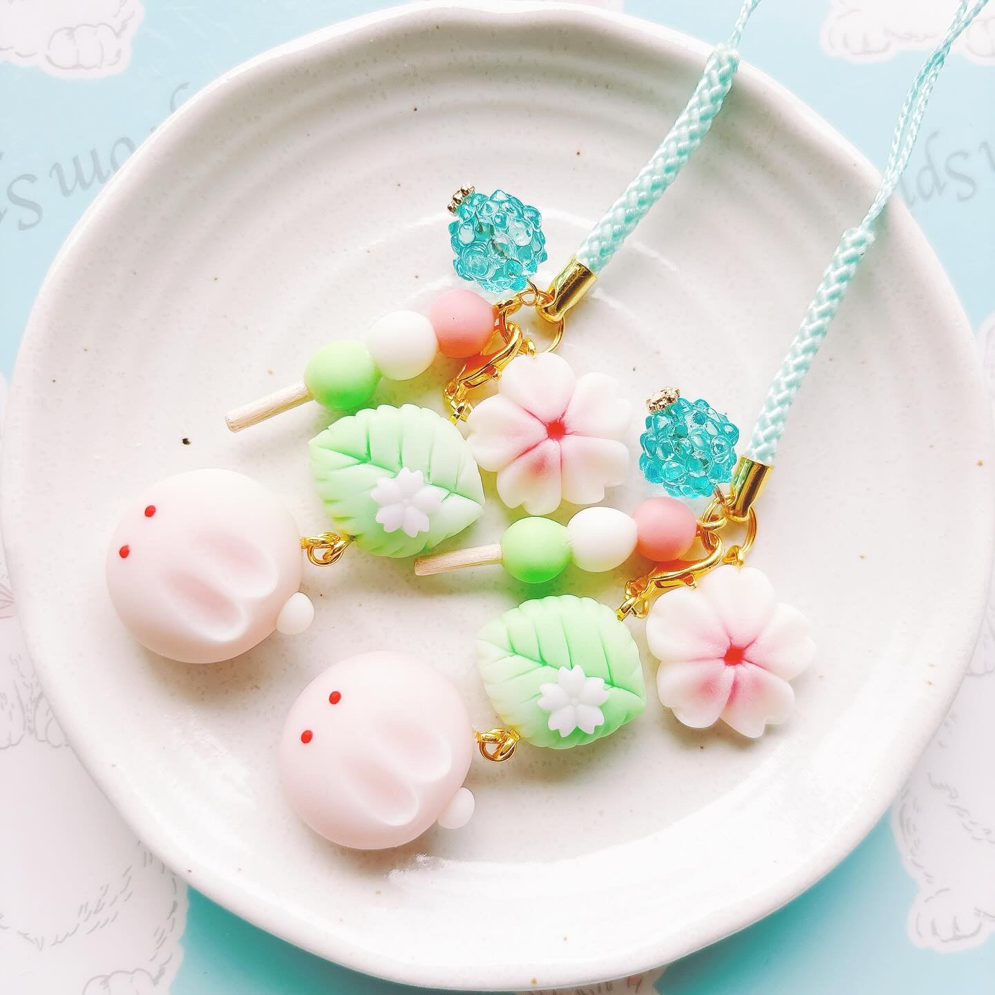 うさぎと花見団子の和菓子ストラップ フェイクスイーツ 練り切り