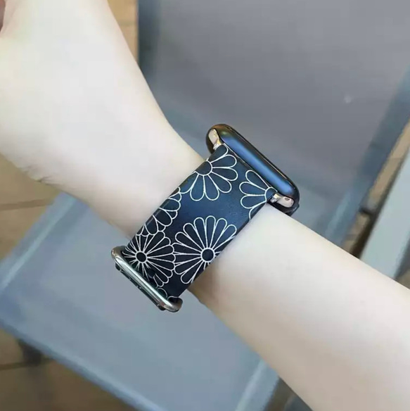 Apple Watch  バンドの花　シリコン 38/40/41mm 1枚目の画像