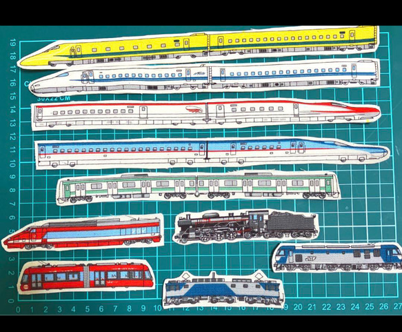 ❁︎ロング❁︎ 大きめ　電車　新幹線　機関車　ワッペン　アイロンワッペン　布ワッペン 2枚目の画像