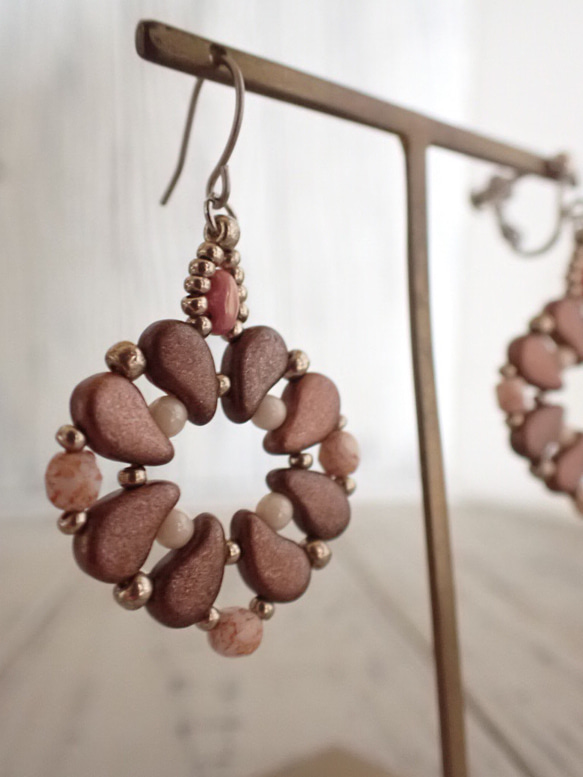 【新作】beads earrings ＊ Mat brown pink 6枚目の画像