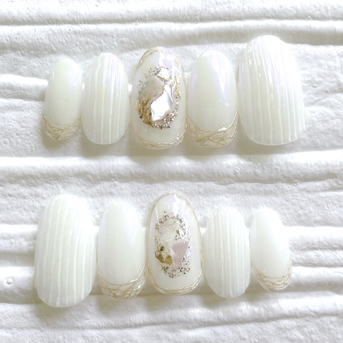 バカラネイル ニュアンスネイル 春ネイル ワンホン マグネット シェル  