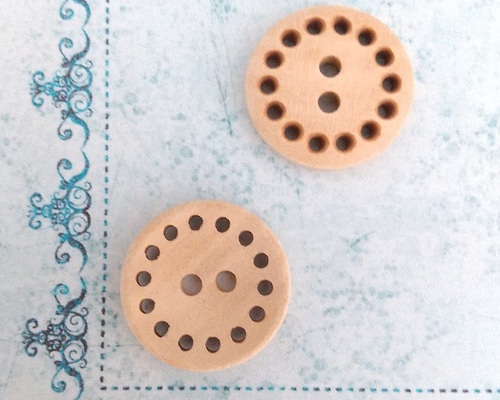 ゆ　ボタン100セット ボタン 『カゼインボタン 四つ穴 #09 2.8cm LH13』 服飾,ボタン