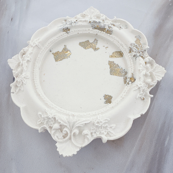 アンティークトレイ/アクセサリー・ホワイト、・白・シャビーシック・撮影小物・イベント什器・母の日・プレゼント 3枚目の画像