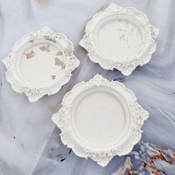 アンティークトレイ/アクセサリー・ホワイト、・白・シャビーシック・撮影小物・イベント什器・母の日・プレゼント 2枚目の画像