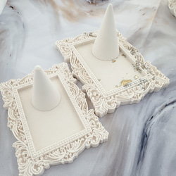 額縁アンティークトレイ・大/アクセサリー、ホワイト、白、シャビーシック・大人可愛い・撮影小物・イベント什器・店舗什器 1枚目の画像