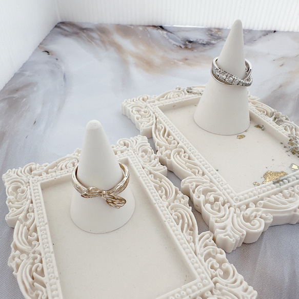 額縁アンティークトレイ・大/アクセサリー、ホワイト、白、シャビーシック・大人可愛い・撮影小物・イベント什器・店舗什器 5枚目の画像