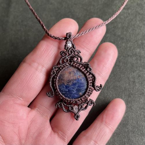 290】ソーダライトのマクラメ編みネックレス ネックレス