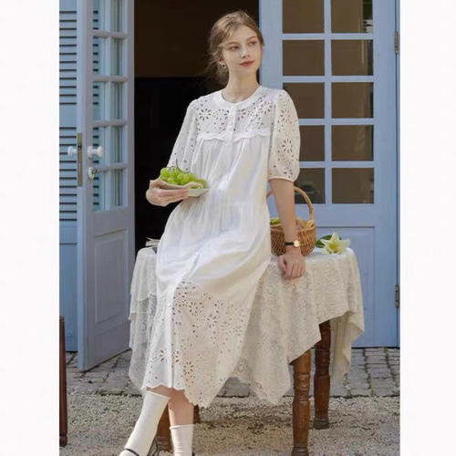 上品に透けるコットンレース ロングワンピース ウエストリボン【春夏秋