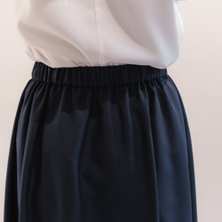 Sarasara skirt　ネイビー　sai　日本製　ストレスフリー　体型カバー　スカート　フリーサイズ　即納 6枚目の画像