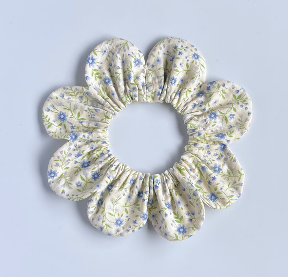 ブルーの小花 × アイボリー ] ザビエル首輪 猫 首輪 リード・首輪 MOFU