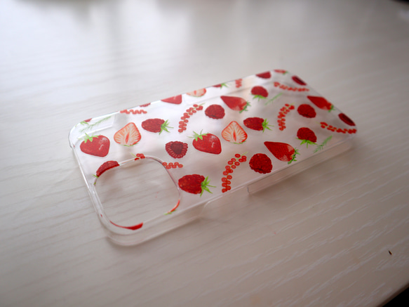 【受注生産】iPhoneケース　真っ赤なベリーとローズマリー（クリアケース） 5枚目の画像