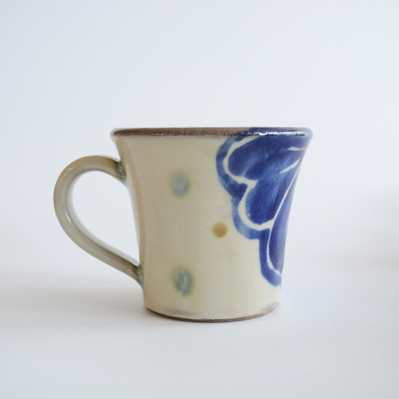 【やちむん 幸陶器】青花 マグカップ (小)　 2枚目の画像