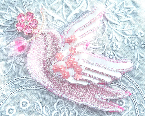 【kaesa】オートクチュール刺繍　トゥシューズ・四つ葉シルバーブローチ kaesa様専用】オートクチュール刺繍 トゥシューズ・四つ葉