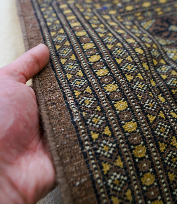 310×220cm【パキスタン手織り絨毯】 9枚目の画像
