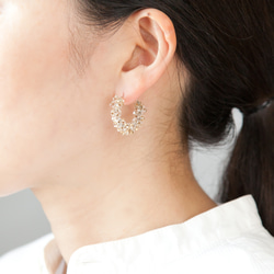 白（ホワイト） ピアス（フープ） の人気通販｜Creema(クリーマ) 国内  