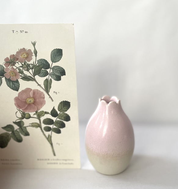 花びらの小さな花瓶　ピンク 3枚目の画像