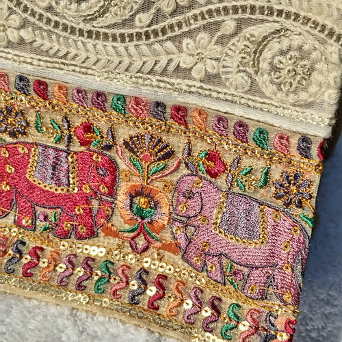 ☆唯一無二☆ インド刺繍リボン全面 ジュートバッグ 小size