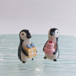 【ペンギンからのプレゼント】オブジェ 1枚目の画像