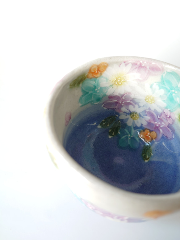 ジューンブラCreema陶器市2024  工房ゆずりは　福々碗　白地に鮮やかなブルーが良く映える　青彩花化粧　43432 13枚目の画像