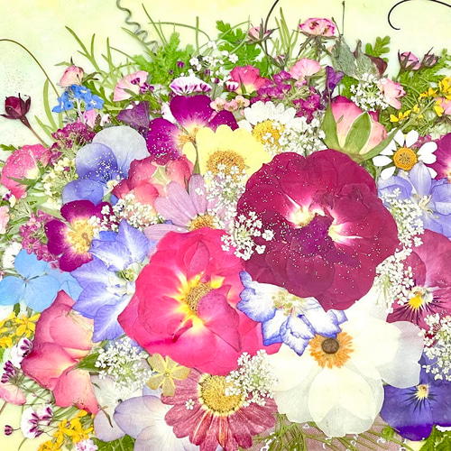 気品あるアンティークフレームが目を引く華麗な押し花アート額 その他