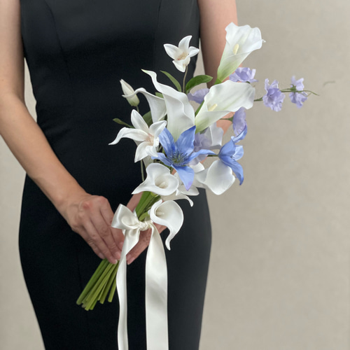 クレマチス×カラー♪アームブーケ ブートニア付き ウェディングブーケ