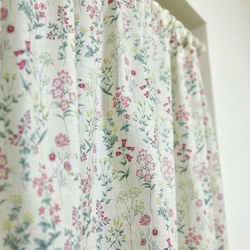 カフェカーテン ブルーの花柄が爽やかなふんわり小窓カーテン カーテン