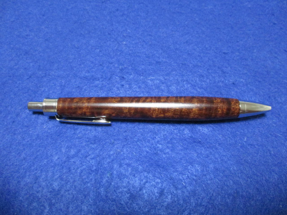 リングギジーバール　アイバール　カーリー杢　椿油仕上げ　木軸ボールペン(シャープペンシル)　希少材　 2枚目の画像
