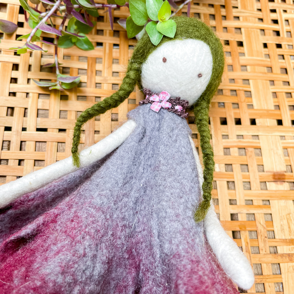 Lサイズ　フェルト人形飾り　ドールnasan-08 桜花 春スプリングギフト母の日新調　キーホルダー 2枚目の画像