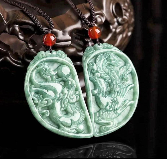 【極稀品】本翡翠 龍神　鳳凰　ペアネック・ペンダント☆強浄化☆ 再入荷 本翡翠 龍神鳳凰 ペアネックレス ペンダント 2点セット ユニ