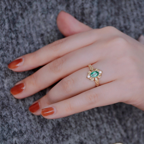 牡丹】天然エメラルド フラワー キラキラ レトロ ゴージャス 指輪 花