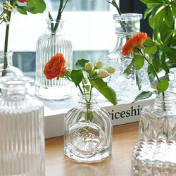 花瓶個30個セット クリア 透明の花瓶 ヴィンテージクリアガラスの花瓶 ホームテーブルの装飾 小さな花瓶 a-330 3枚目の画像
