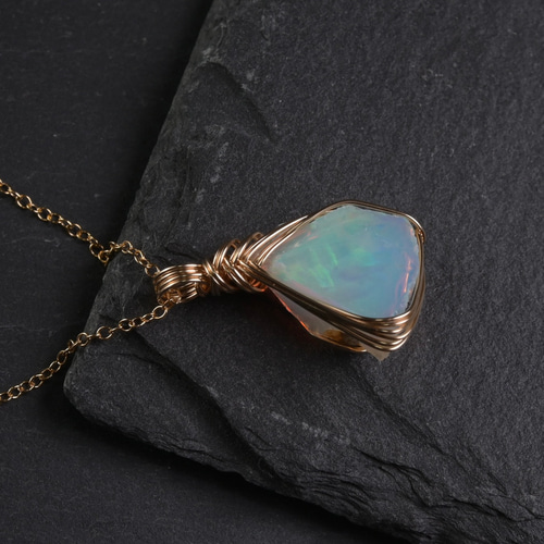 ウェロ オパール 原石 鉱物 ペンダントトップ ワイヤーラッピング