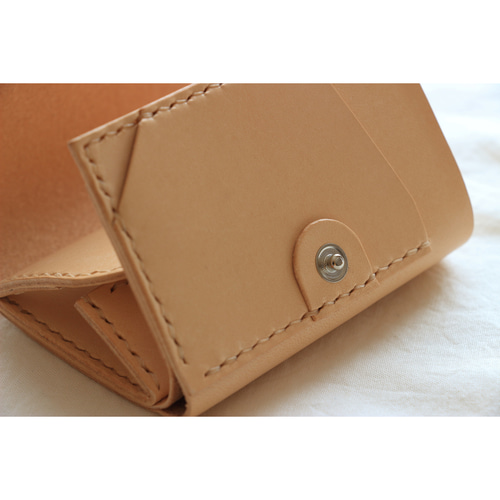 慣れなくても最初から使いやすいコンパクト財布／ミニ財布・ミニ