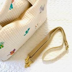 L Lサイズ　ハピリーダイナソー nubiが選べる　2wayマザーズバッグ　ヌビ　刺繍　恐竜　ボストンバッグ　オリジナル 8枚目の画像