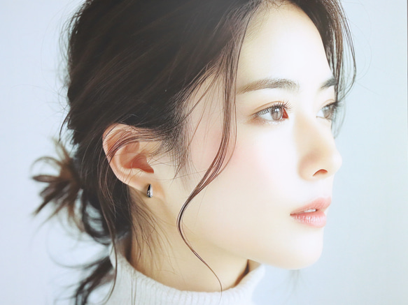 ☆大人気☆つけっぱなしOK 錆びないサージカルステンレス【小さめティアドロップ gold & silver】ピアス 9枚目の画像