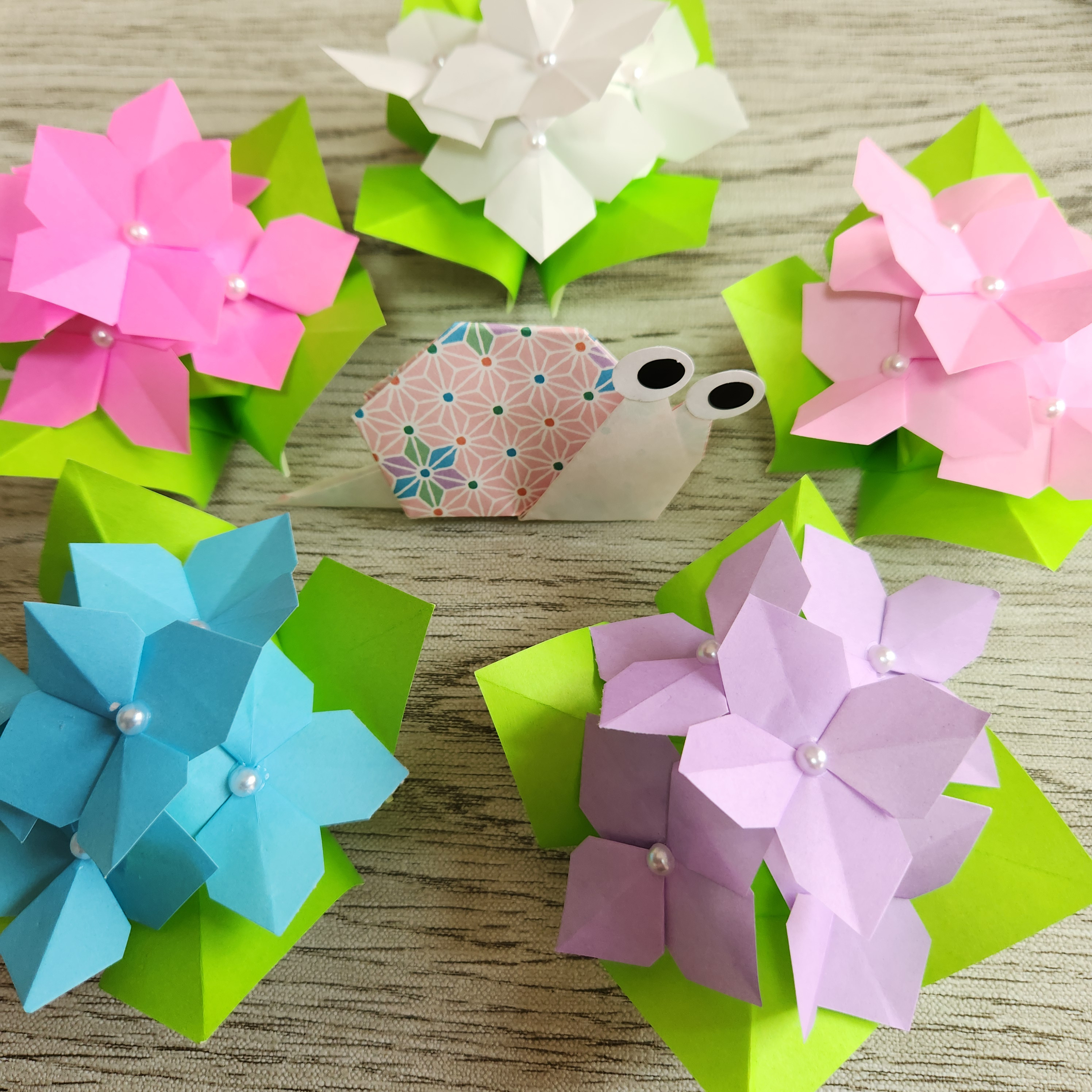 置物 どんぐりアート カタツムリと梅雨の森 彩り紫陽花