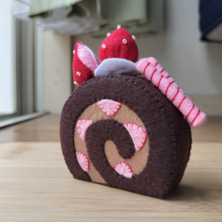 フェルト☆チョコ☆ロールケーキ　いちご＆バナナ 5枚目の画像