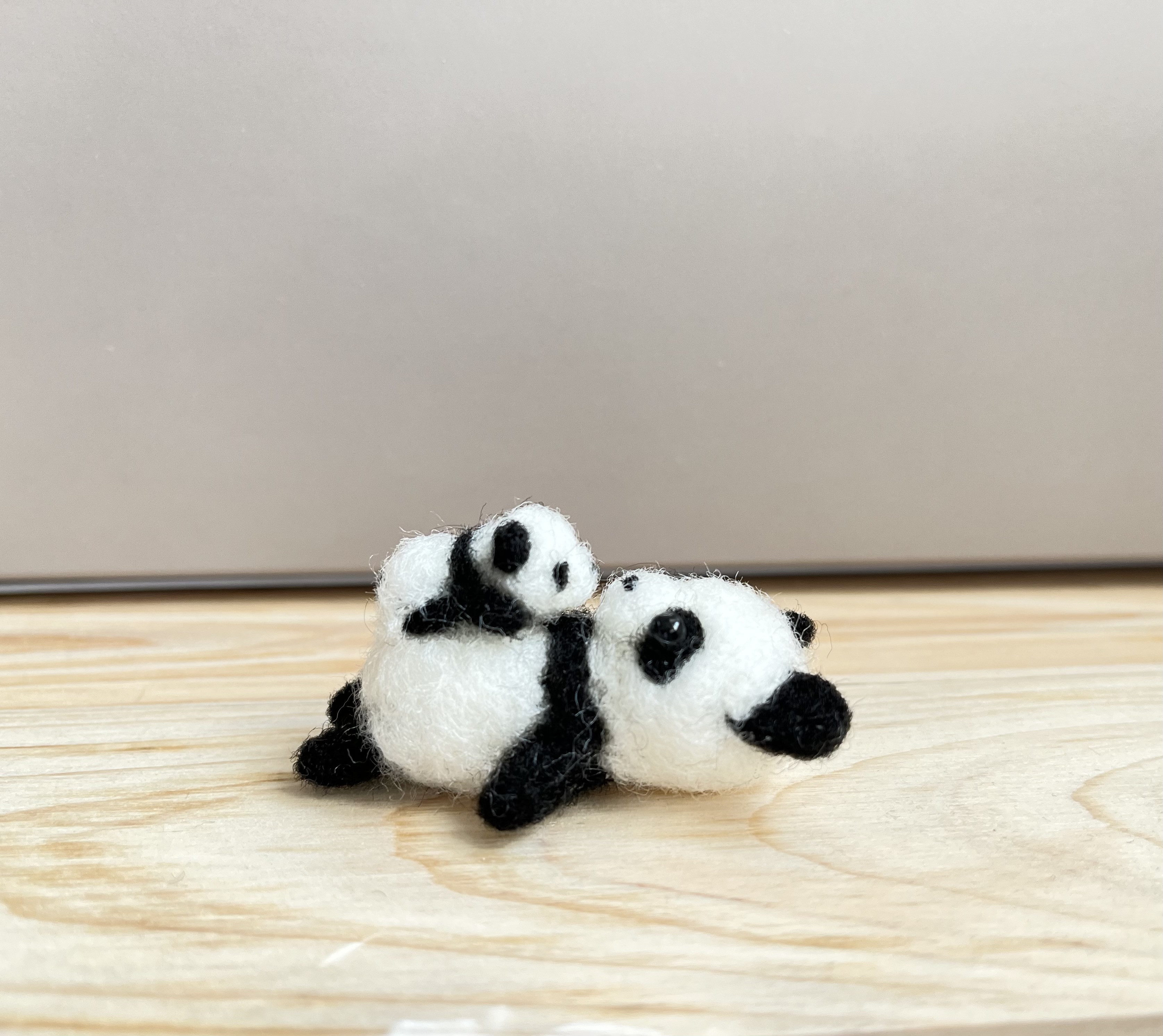 yano-kun 羊毛フェルト 作品 双子パンダちゃんのいちご狩り 受注製作】七夕より笹 パンダちゃん 羊毛フェルト - koyuki