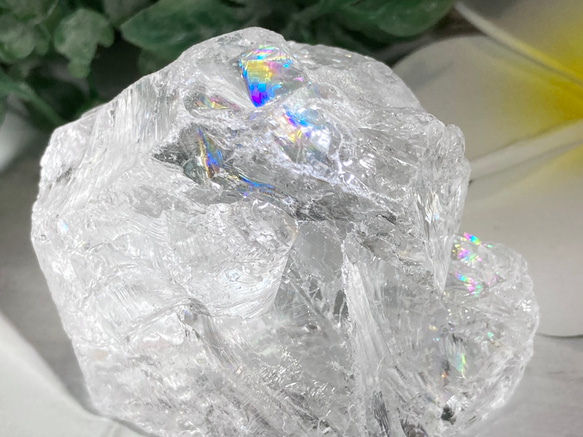 アーカンソー産✨　レインボー　万華鏡　かち割り水晶　ロック水晶　原石　クリスタル 3枚目の画像