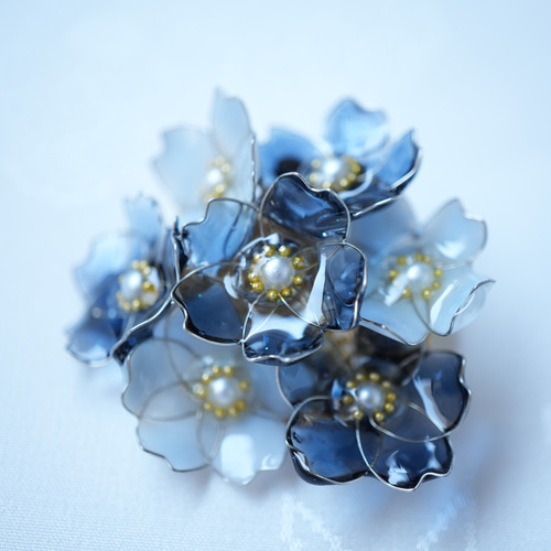 大人フォーマル2026 ネモフィラのブローチ 青 花 ワイヤーワーク