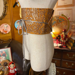 和洋折衷 帯 着物 和装 サッシュベルト 飾り帯 ウエストマーク リメイク ハンドメイド レトロ 古着 OB-89 4枚目の画像